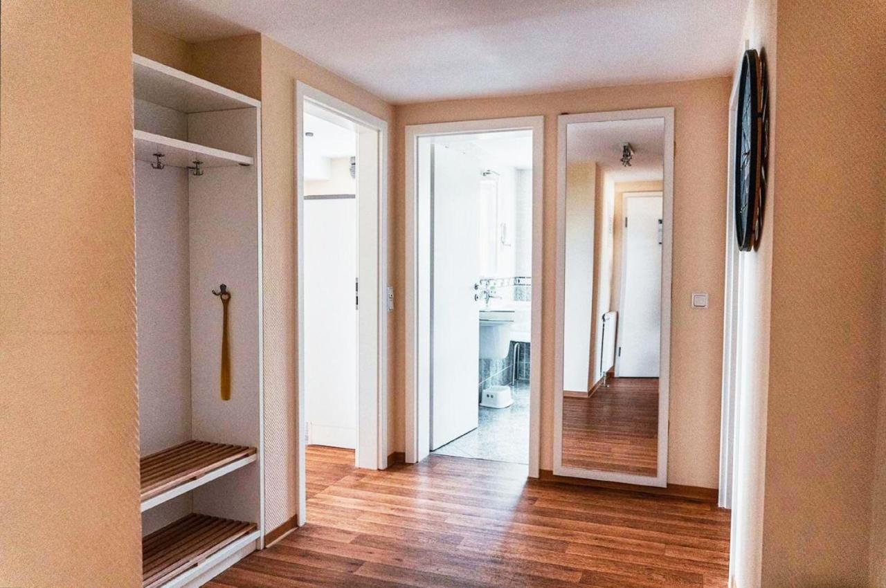 Mit Meerblick Und Balkon, Gratis Nutzung Vom Ahoi Erlebnisbad Und Sauna In Sellin - Meeresblick Fewo 29 ゲーレン エクステリア 写真